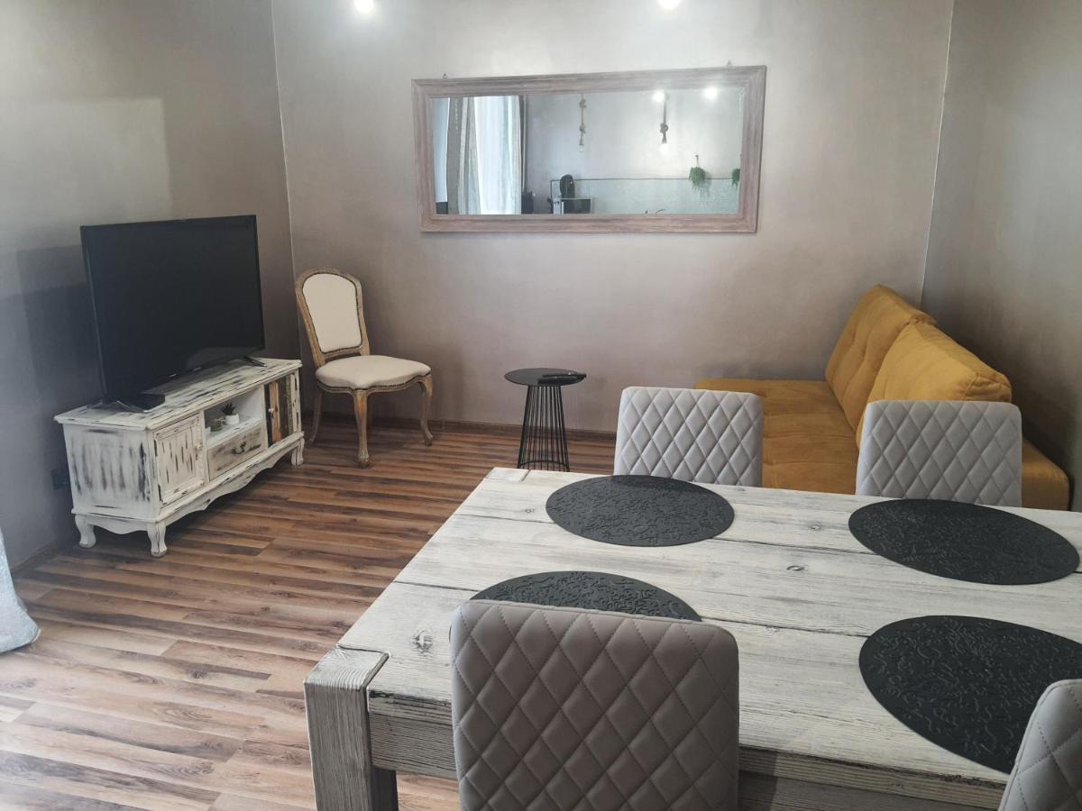 Апартаменты Apartament Nad Fontanna Мальборк Экстерьер фото